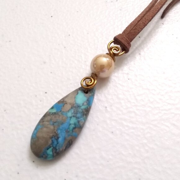 Southwestern Country Girl Boho ~ Pendant & Faux Suede ~ Desert-Inspired Colors - Picture 1 of 6